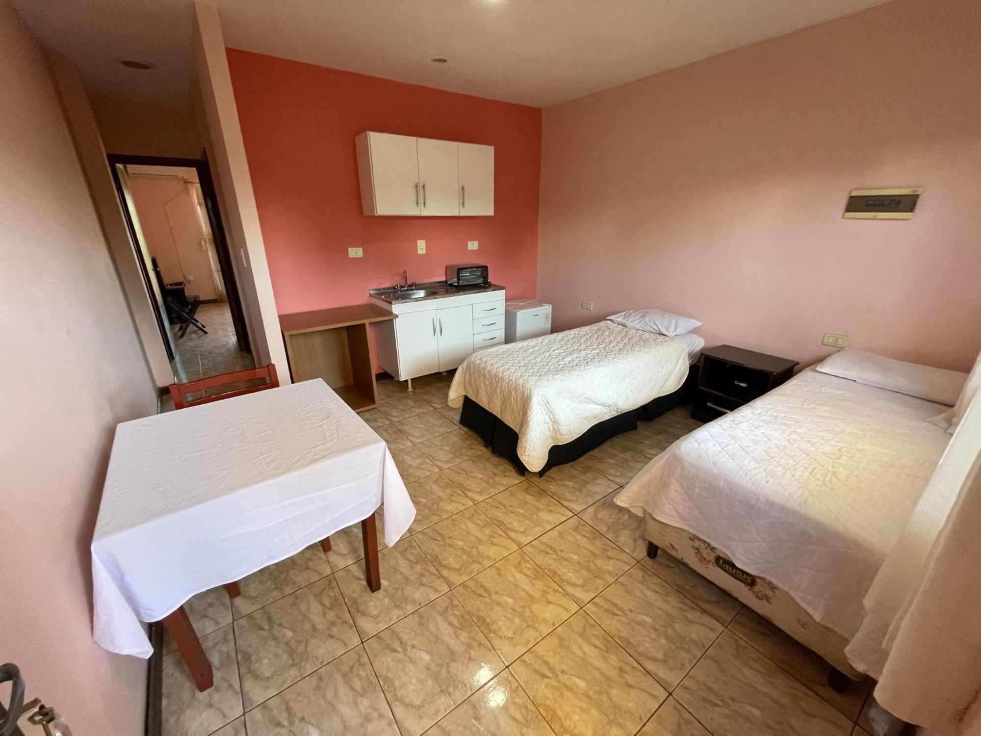 El Tata Aparthotel Puerto Iguazú Exteriör bild