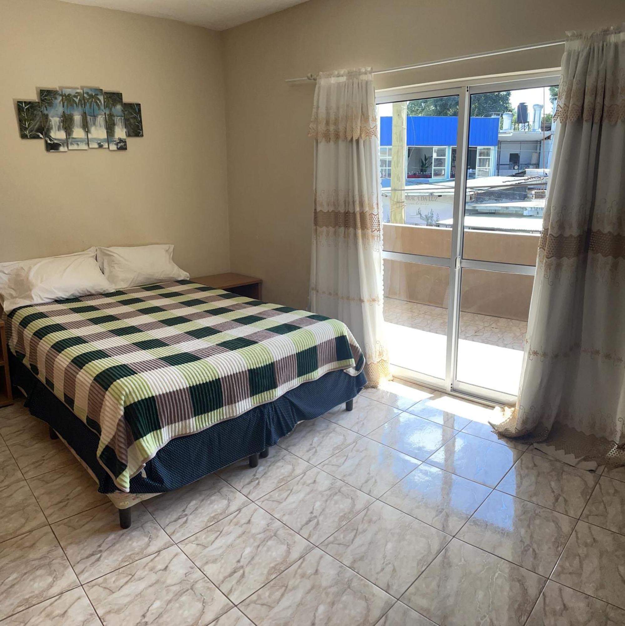 El Tata Aparthotel Puerto Iguazú Exteriör bild